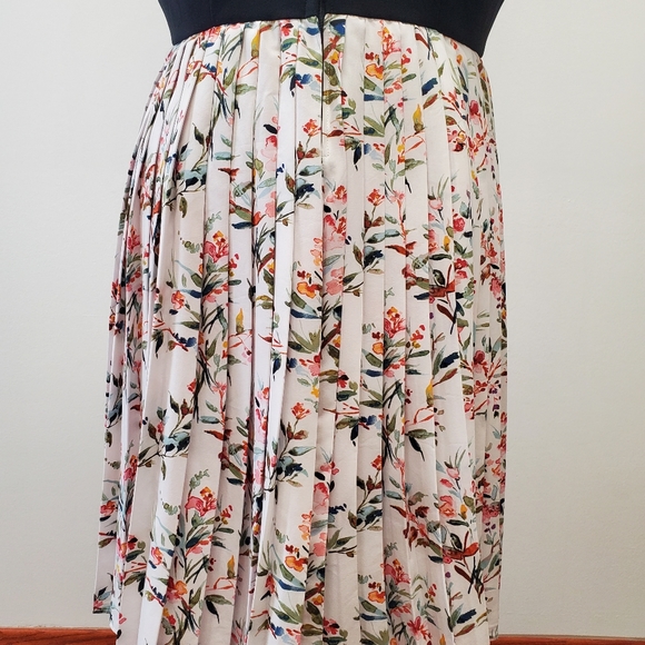 Ted Baker Inspired Dessy Floral Skirt Size 4 - Picture 4 of 16